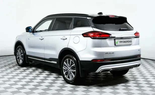 Geely Atlas Pro — фото 4