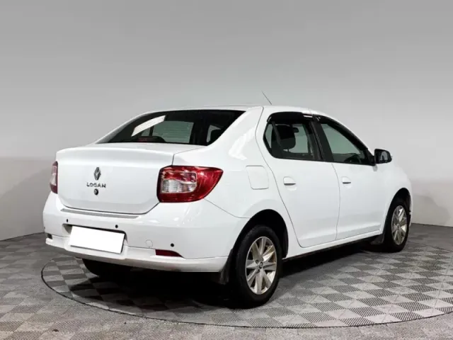 Renault Logan, II Рестайлинг — фото 5