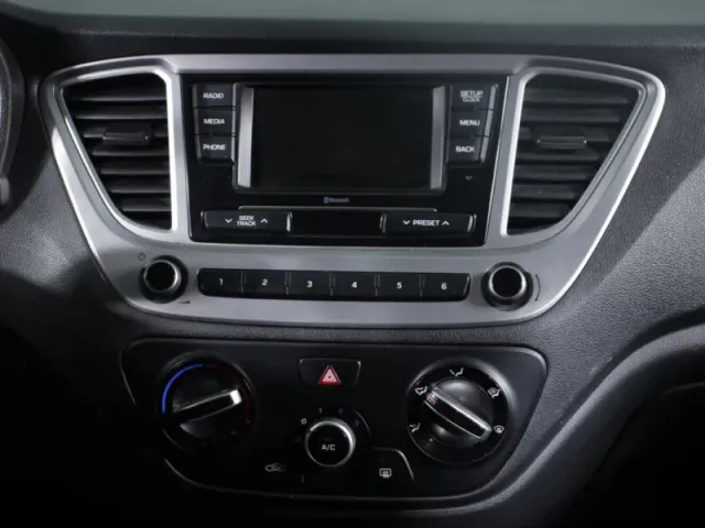 Hyundai Solaris, II Рестайлинг — фото 14