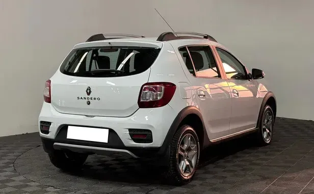 Renault Sandero, II Рестайлинг — фото 2