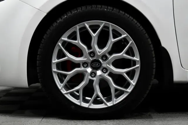 Kia Cerato, III Рестайлинг (Classic) — фото 10