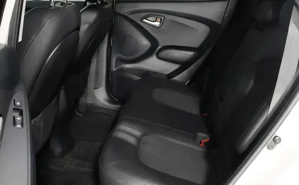 Hyundai ix35, I Рестайлинг — фото 7