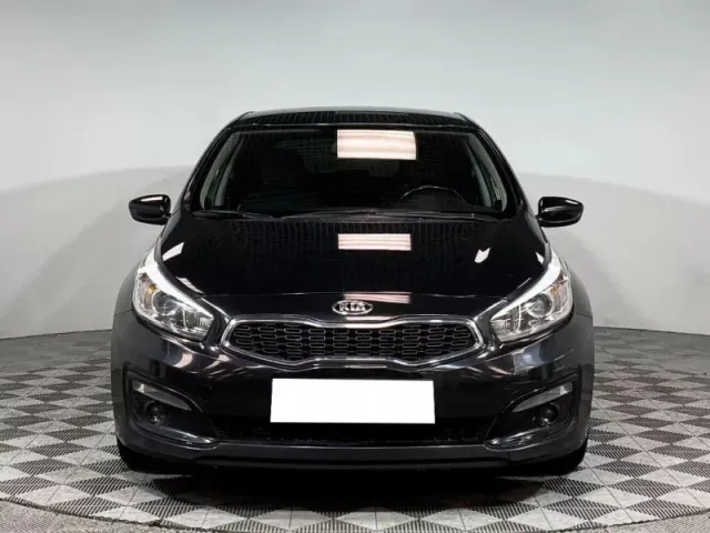 Kia Ceed, II Рестайлинг — фото 2