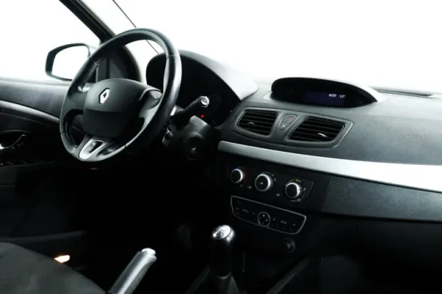 Renault Megane, III — фото 11