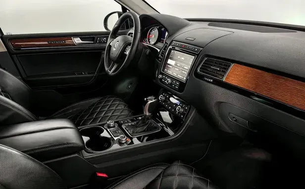 Volkswagen Touareg, II Рестайлинг — фото 6