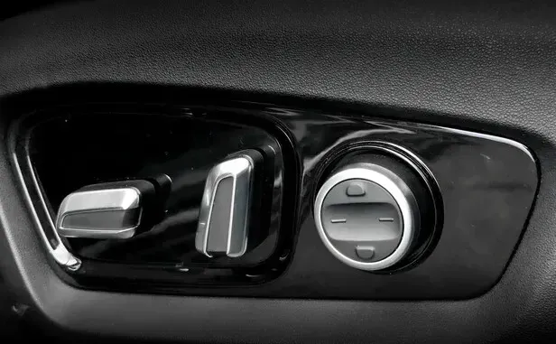 Jaecoo J7 — фото 11