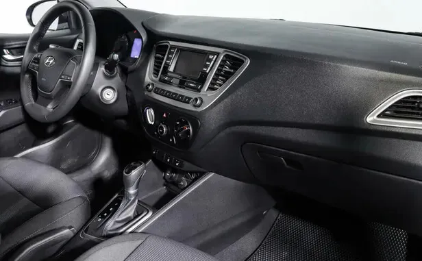 Hyundai Solaris, II Рестайлинг — фото 24