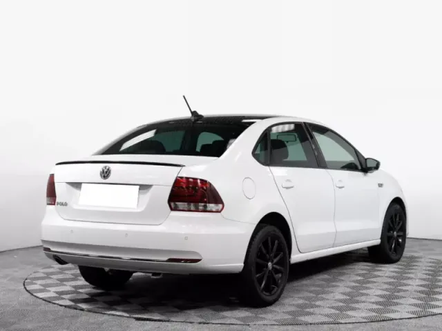 Volkswagen Polo, V Рестайлинг — фото 5