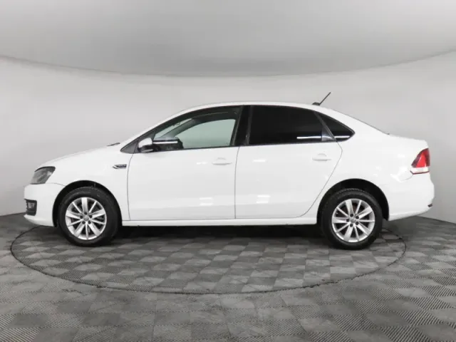 Volkswagen Polo, V Рестайлинг — фото 8