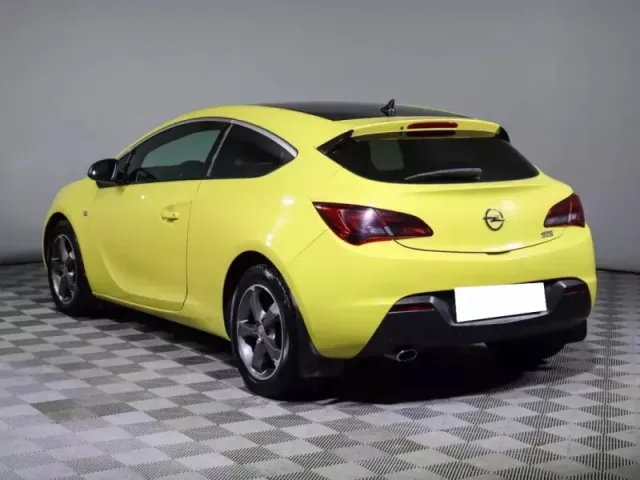 Opel Astra, J Рестайлинг — фото 6