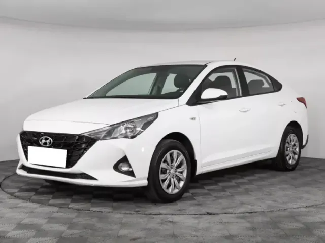 Hyundai Solaris, II Рестайлинг — фото 1