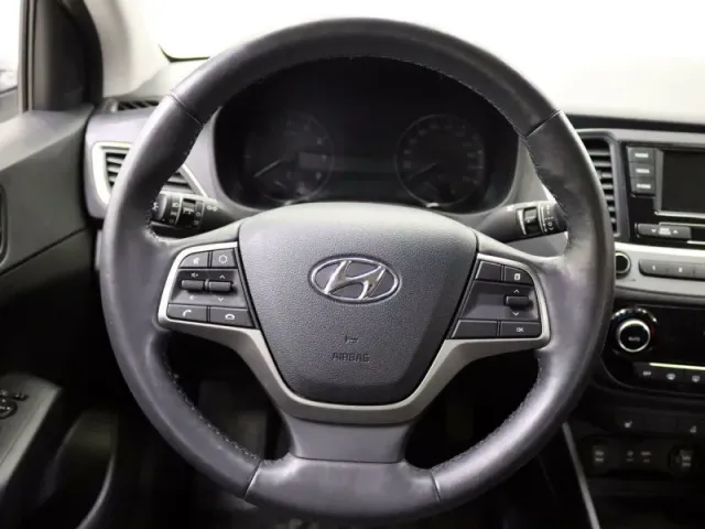 Hyundai Solaris, II — фото 13