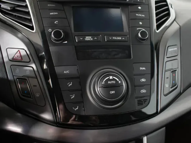 Hyundai i40, I Рестайлинг — фото 18