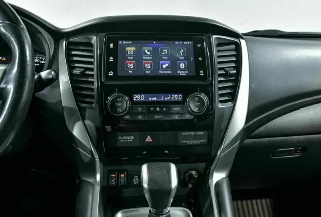 Mitsubishi Pajero Sport, III — фото 11