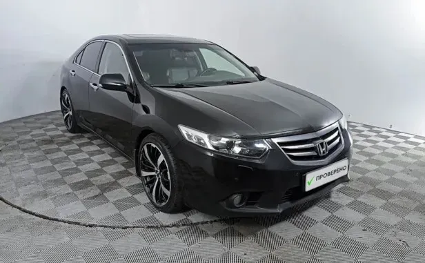 Honda Accord, VIII Рестайлинг — фото 3