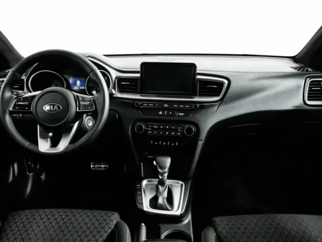 Kia Ceed, III — фото 15