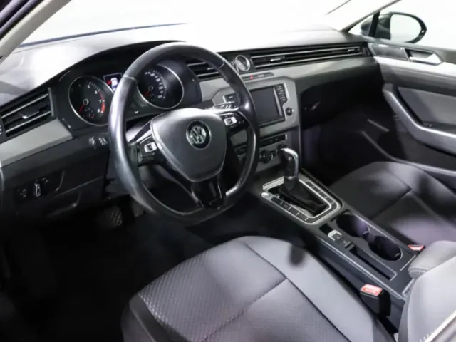 Volkswagen Passat, B8 — фото 13