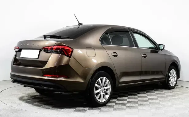 Skoda Rapid, II — фото 2