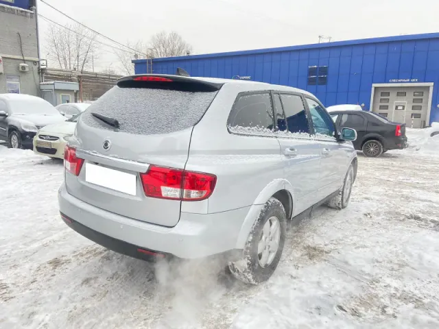 SsangYong Kyron, I Рестайлинг — фото 2