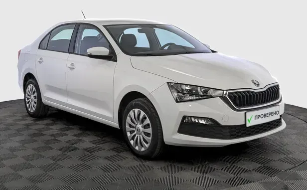 Skoda Rapid, II — фото 11