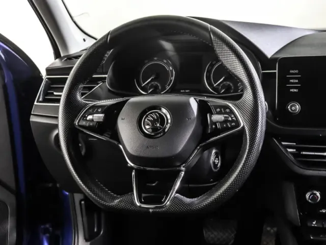 Skoda Rapid, II — фото 18