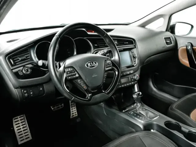 Kia Ceed, II Рестайлинг — фото 12