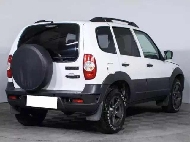Chevrolet Niva — фото 5