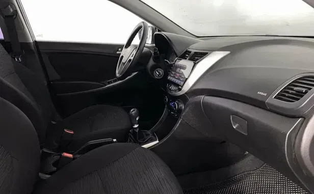 Hyundai Solaris, I Рестайлинг — фото 8