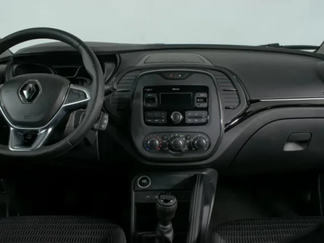 Renault Kaptur, I Рестайлинг — фото 17
