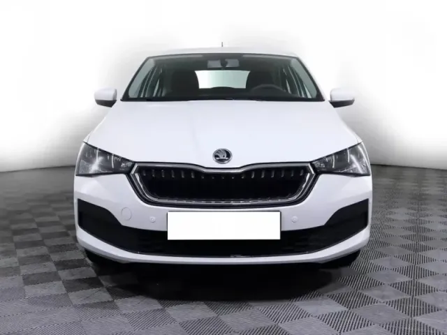 Skoda Rapid, II — фото 16