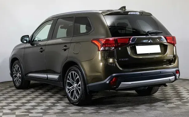 Mitsubishi Outlander, III Рестайлинг 2 — фото 4
