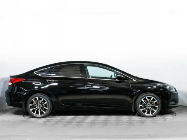 Hyundai i40, I Рестайлинг — фото 4