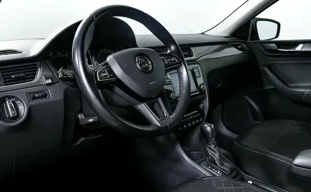 Skoda Rapid, I Рестайлинг — фото 7