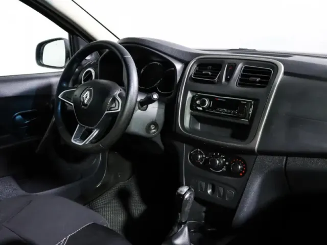 Renault Logan, II Рестайлинг — фото 12