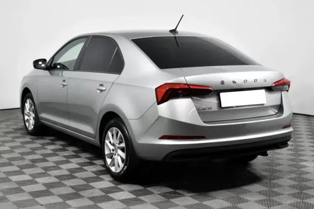 Skoda Rapid, II — фото 7