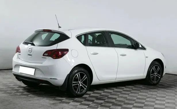Opel Astra, J Рестайлинг — фото 15