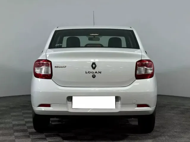 Renault Logan, II Рестайлинг — фото 6