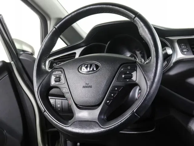 Kia Ceed, II Рестайлинг — фото 10