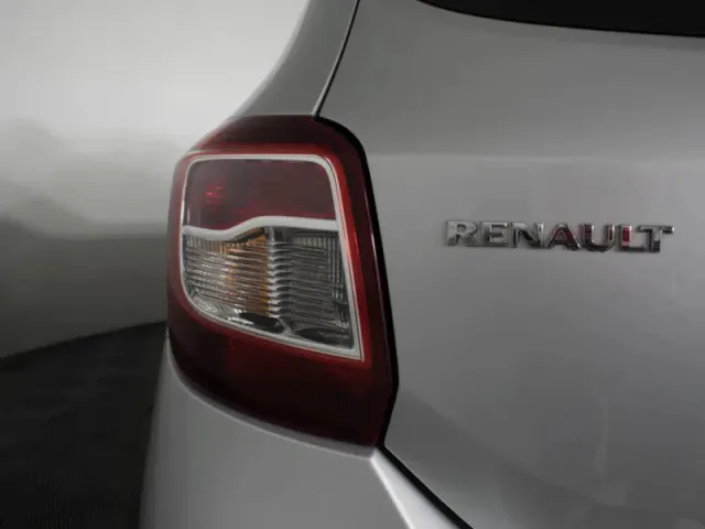 Renault Sandero, II Рестайлинг — фото 10