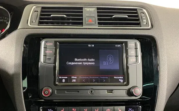 Volkswagen Jetta, VI Рестайлинг — фото 8