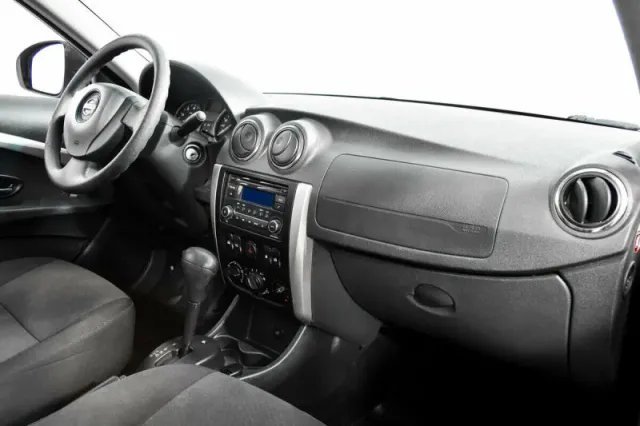 Nissan Almera, III (G15) — фото 5