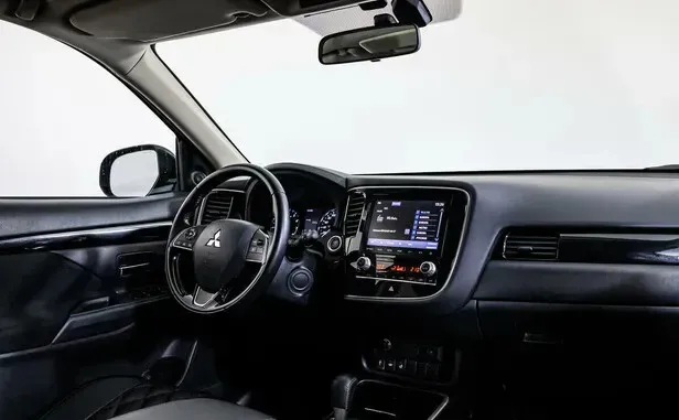Mitsubishi Outlander, III Рестайлинг 3 — фото 5