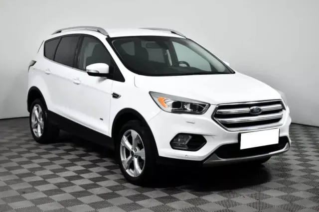 Ford Kuga, II Рестайлинг — фото 3