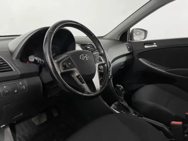 Hyundai Solaris, I Рестайлинг — фото 11