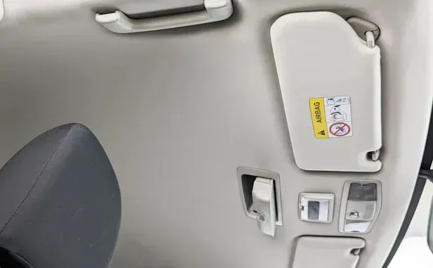 Mitsubishi Outlander, III Рестайлинг 3 — фото 14
