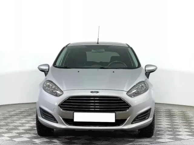 Ford Fiesta, Mk6 Рестайлинг — фото 2