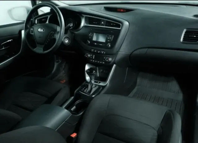 Kia Ceed, II Рестайлинг — фото 5