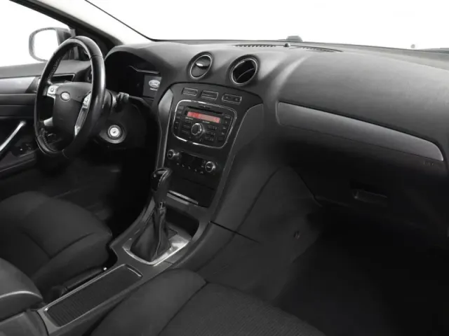 Ford Mondeo, IV — фото 11