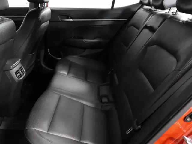 Hyundai Elantra, VI (AD) — фото 10