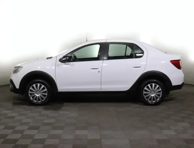 Renault Logan, II Рестайлинг — фото 5